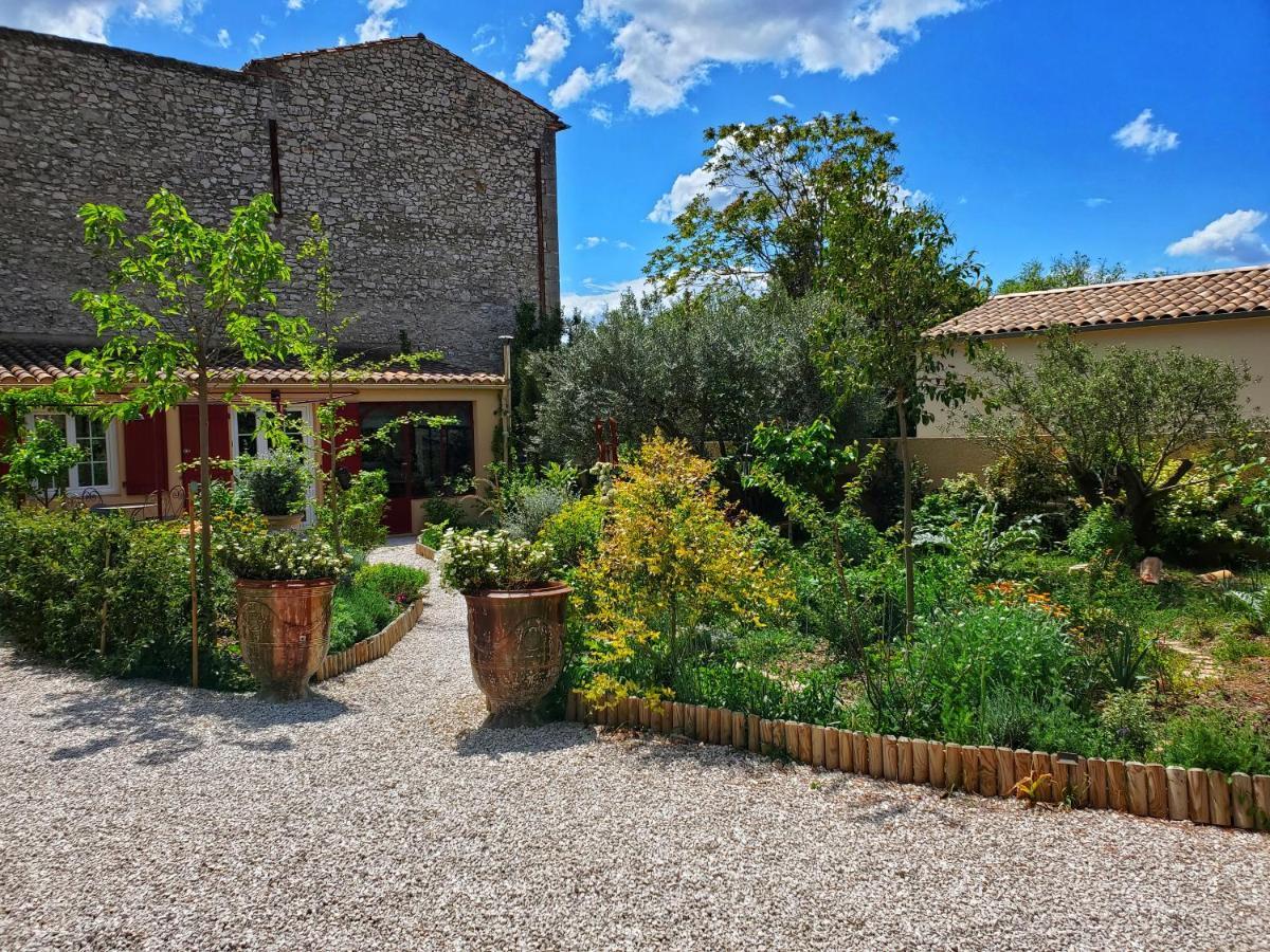 La Dolce Vita - Studio Dans Propriete Avec Piscine Montpeyroux  Exterior photo